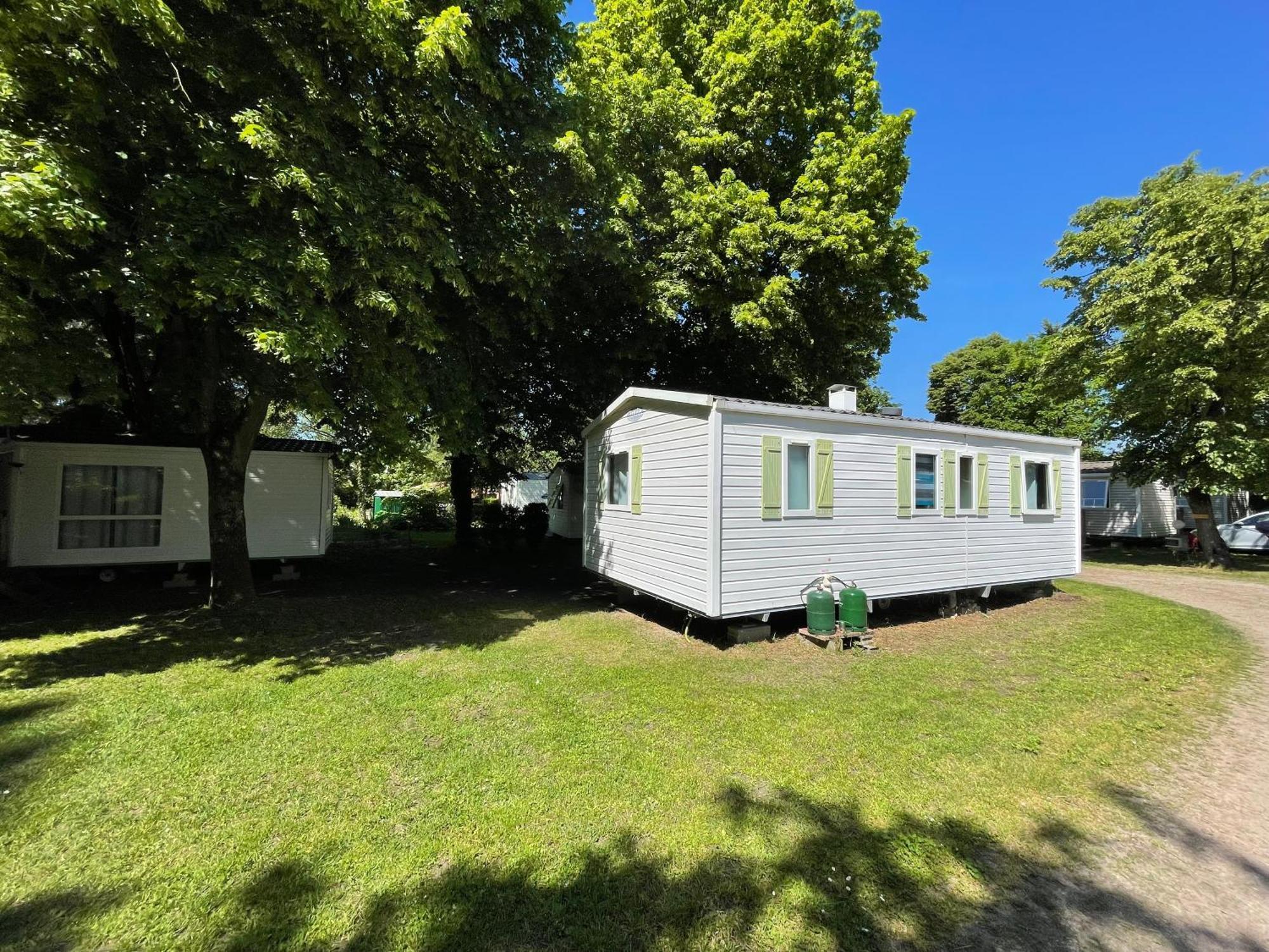 Les Pinots D'Alsace - 3 Bungalows Climatises Avec Tv - Proche Europa Park Boofzheim Exterior foto